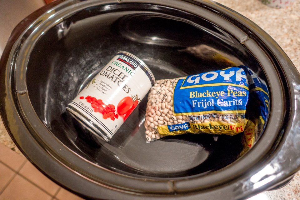 Slow-cooker and black-eyed peas