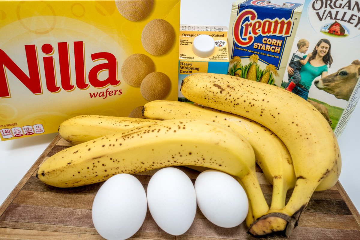 Ingredients for homemade southern banana pudding