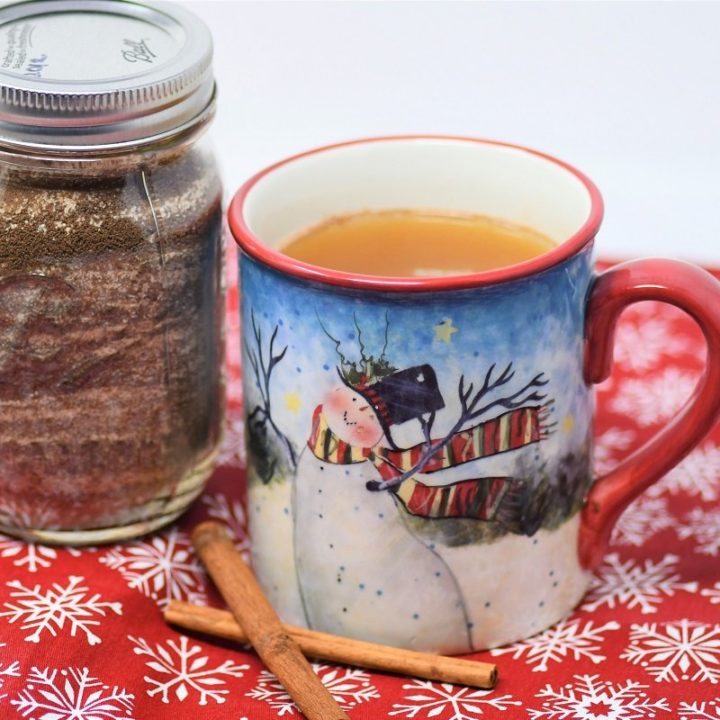 This Russian tea recipe is one of our favorites for winter | orange spice tea recipe