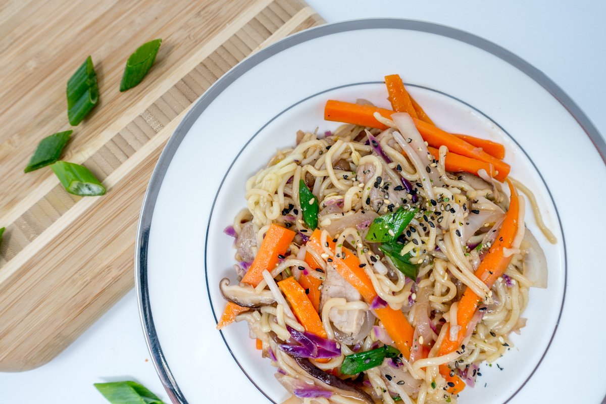 Pork yakisoba loaded with colorful, fresh vegetables